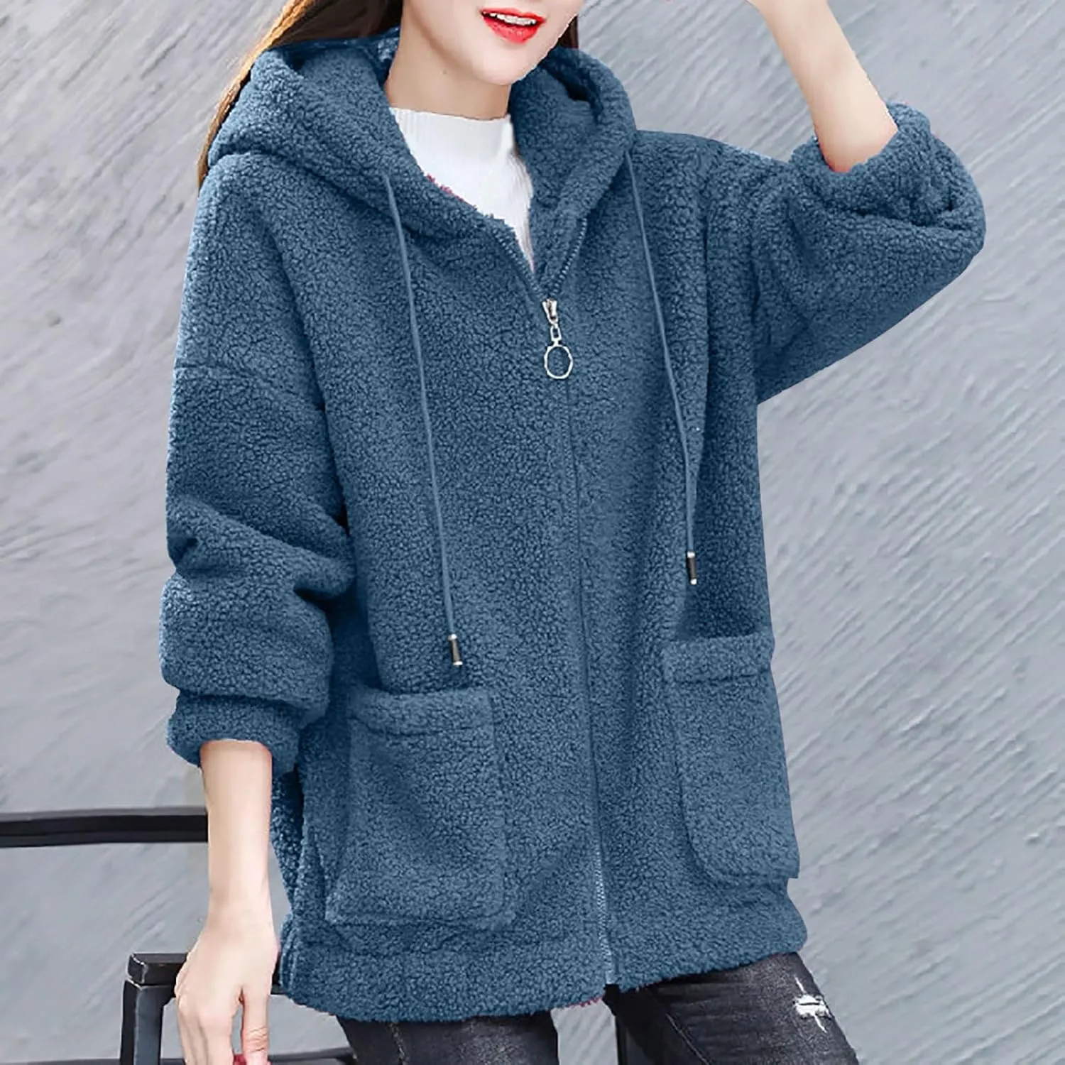 Fleece Jacket for Women Warm Fuzzy Zip Up Hoodies Winter Sherpa Hooded Coat Soft Faux Fur Zipper Outwear with Pocket