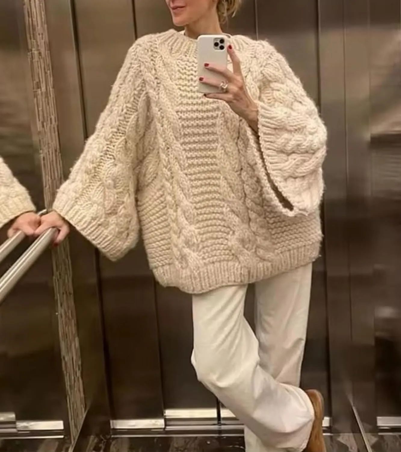 NRTHYE Women's Oversized Cable Knit Sweater Tops Loose Long Sleeves Crewneck Chunky Slouchy Baggy Pullover Sweaters